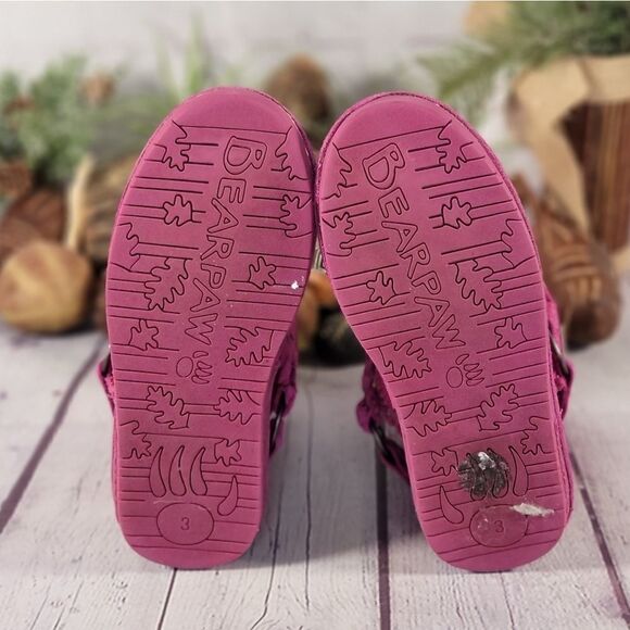 BEARPAW Girl's Adele Low Top Suede Boots - Picture 6 of 9